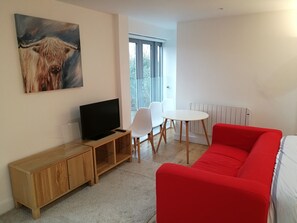 Living area - Awesome City Apartment (Cambridge)