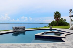 Una piscina riscaldata