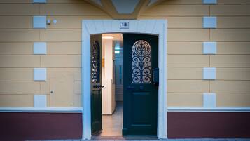 Lối vào nơi lưu trú