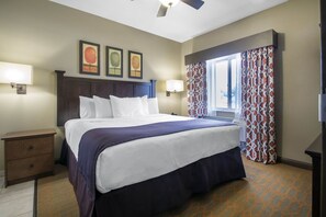 Room - Vrbo Property (Wisconsin Dells)