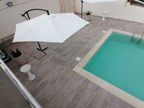 Udendørs pool