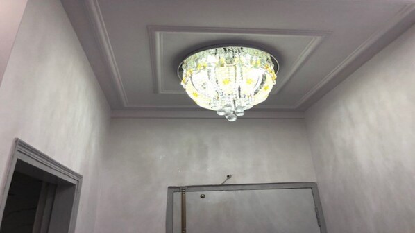 Interior - Affordable New Dehli Apartment No.9 (NEW DELHI)