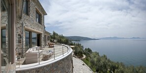 Terrace/patio - Unwind Estate: Beachfront Luxury. Intimacy & privacy (Afetes)