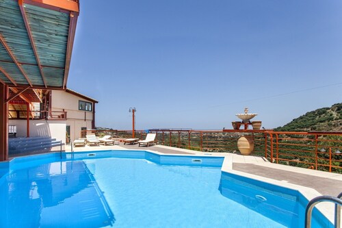 ESTATE KARES/FAMILY STUDIO DELUX