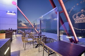 Lunch and dinner served, pool views  - The Leonardo (Sandton)