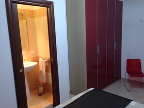 3 chambres, fer et planche Ă repasser, Wi-Fi gratuit