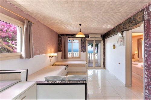 Droomplek  Junior Villas Chersonisos