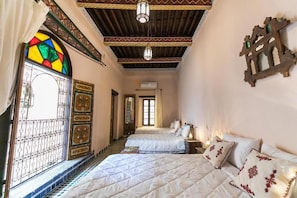 Free WiFi, bed sheets