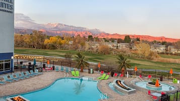 Außenpool, geöffnet von 06:00 Uhr bis 23:00 Uhr, Cabañas (kostenlos)