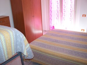 1 slaapkamer, een kluis op de kamer