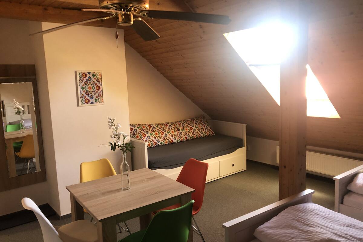 Suite estudio familiar (5) | Servicios de la habitación