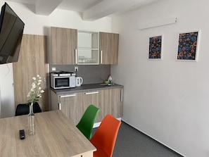 Private kitchen - Mikulov Inn - Apartments Slunce (Mikulov)