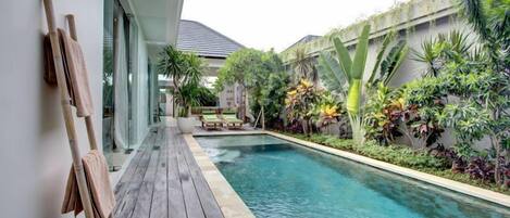 Alberca al aire libre