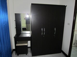 2 habitaciones, internet y acceso para silla de ruedas 