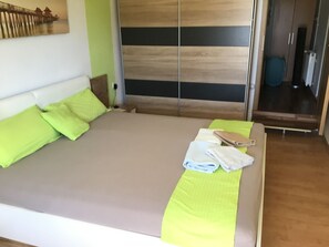 2 bedrooms, free WiFi, bed sheets, wheelchair access