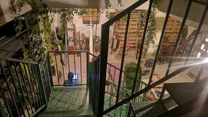 Staircase - La Terraza Hostel (Flores)
