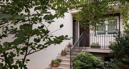 Mokotow Cosy House Studio