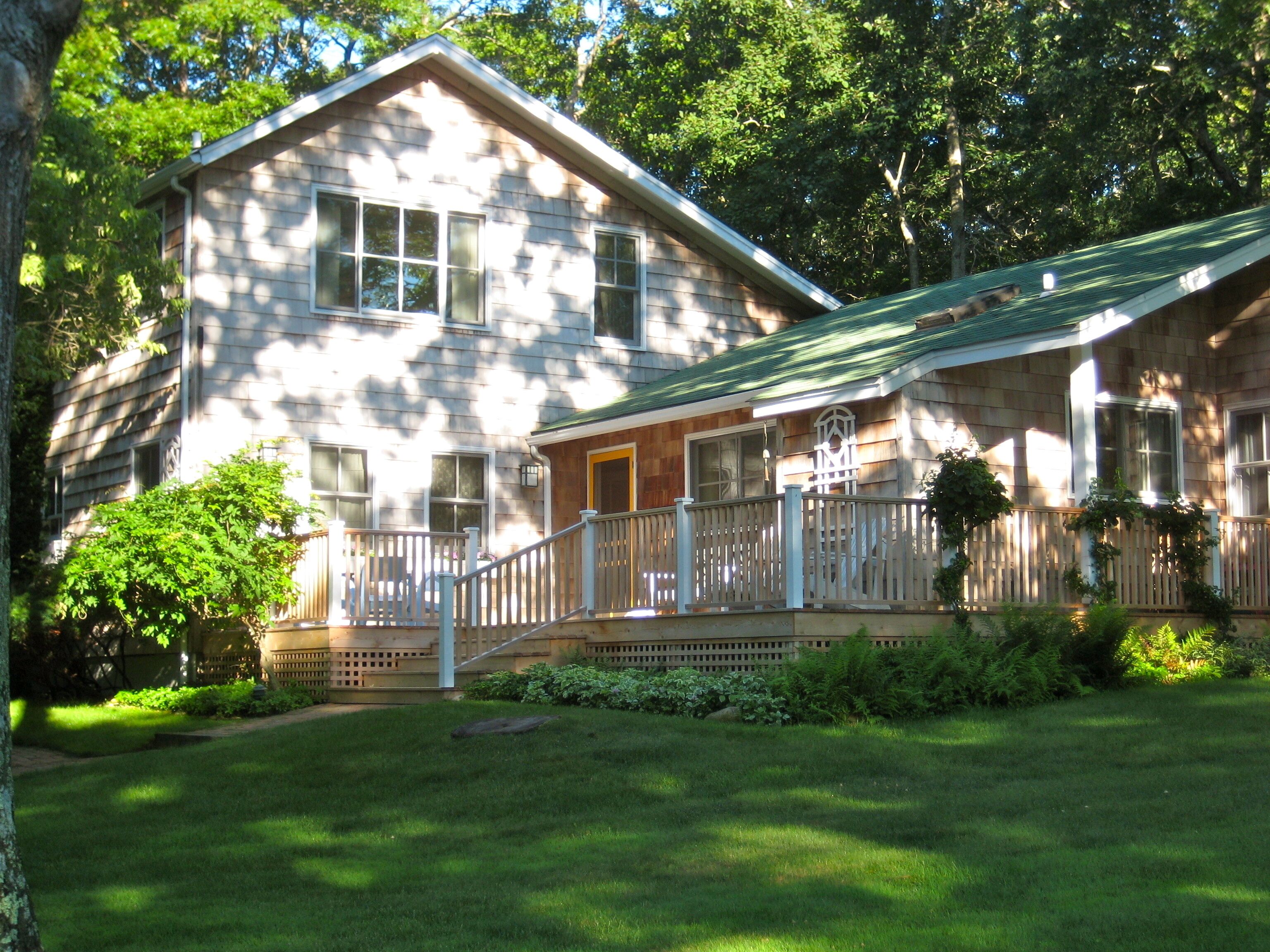1137 SPRINGS FIREPLACE RD- Charming Cottage with Glorious Sun Room by the Bay