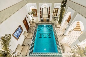 Outdoor pool - Riad NayaNour (Marrakech)