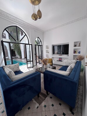 Living area - Riad NayaNour (Marrakech)