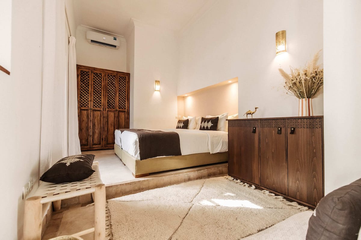 Standard Double Room | 1 bedroom, premium bedding, in-room safe, soundproofing