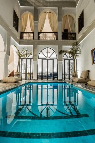 Riad NayaNour