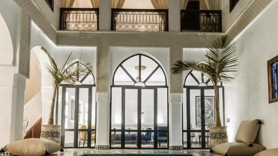 Riad NayaNour
