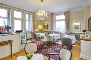 Lobby - Kleiner Riesen (Koblenz)