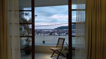 Deluxe Suite | Balcony