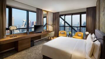 Deluxe Suite, 1 King Bed (Sky - King Bed) | View from room