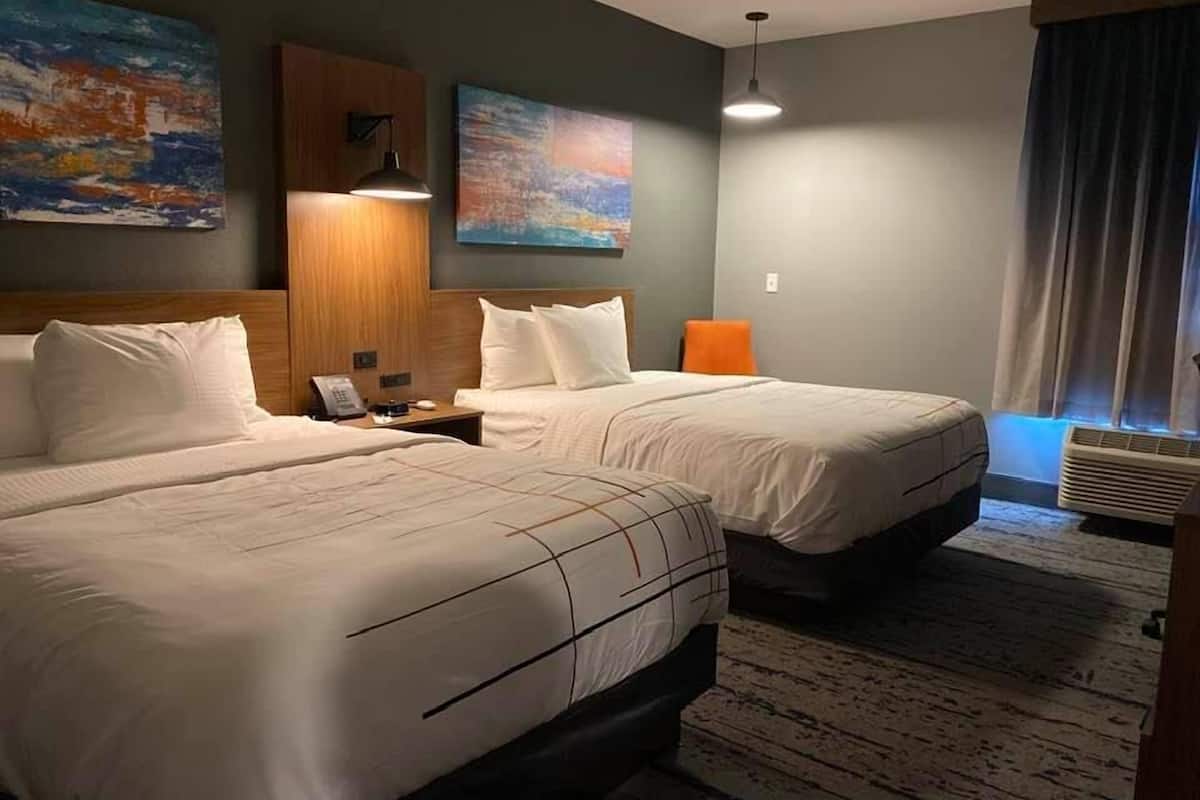 pillow-top beds, desk, iron/ironing board, free wifi