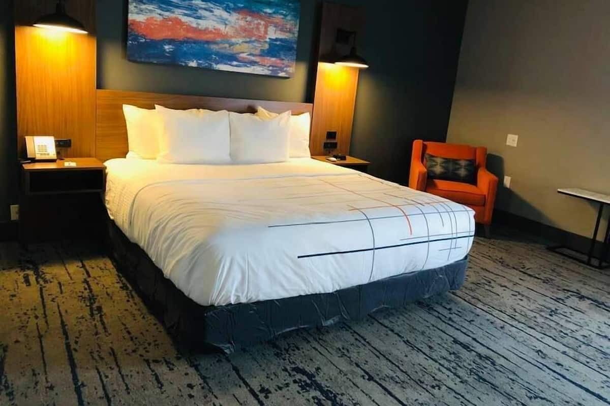 Pillowtop-bedden, een bureau, een strijkplank/strijkijzer, gratis wifi