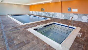 Piscine couverte