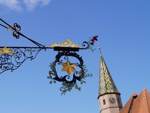 Imagen sin descripción, 3 de 5, botón