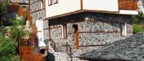 Esterni