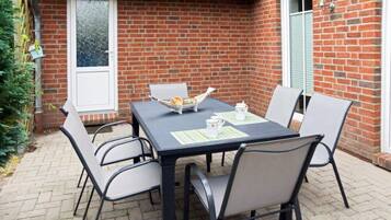 Buiten dineren