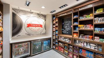 Snack bar