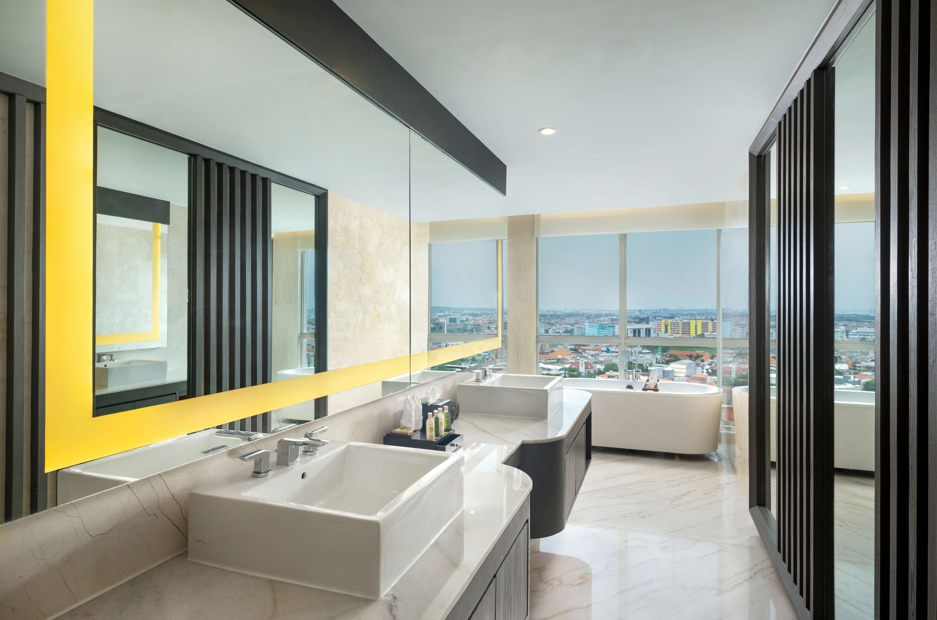 presidential suite, 1 king bed | city view