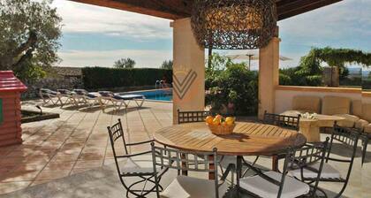 Conies Vell , Landhaus in Manacor, Mallorca