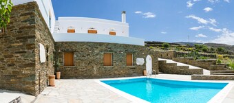 Stone House -Imarkellis Boutique Villas