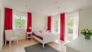 House, 2 Bedrooms (incl. Cleaning Fee 65 EUR) | 2 bedrooms, desk, iron/ironing board, free WiFi