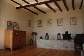 Interior - Luxurious country house with private pool, giant terrace with panoramic views  (Pomoshtitsa)