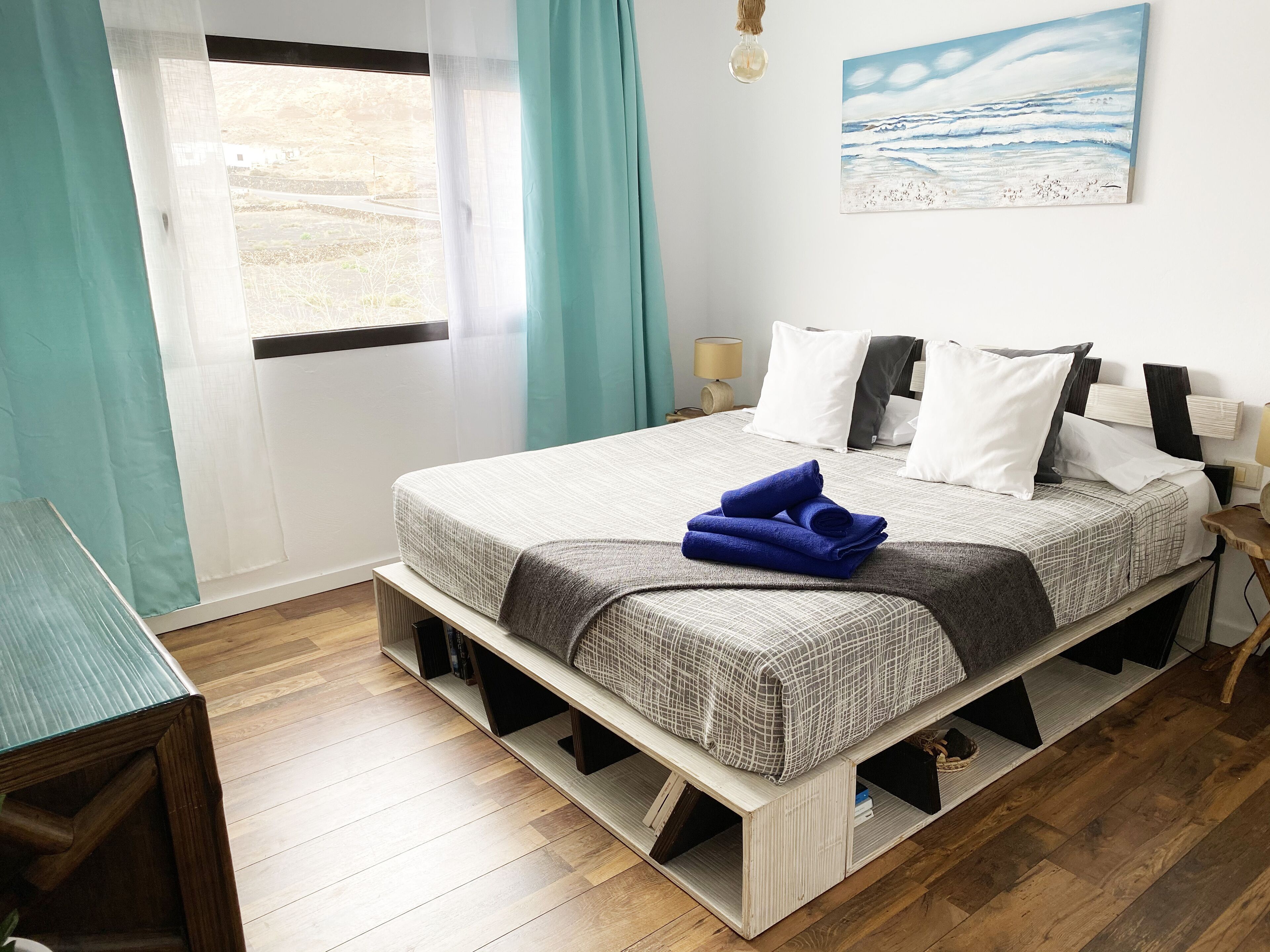 Large Double Bedroom With Bathroom - Lanzarote