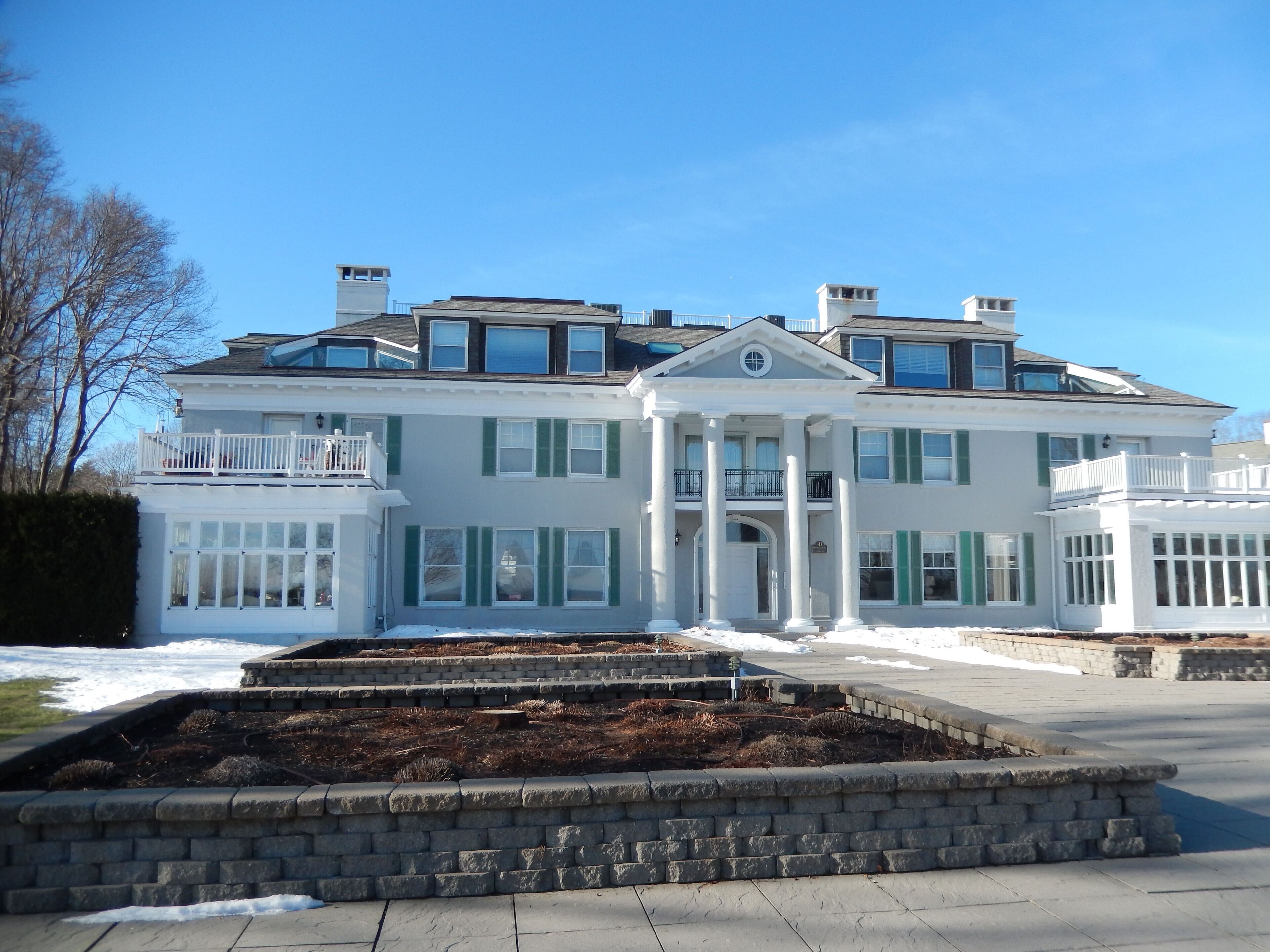 6 Best PetFriendly In Ogunquit, Maine Updated 2024