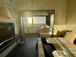 1 Schlafzimmer, Schreibtisch, Bügeleisen/Bügelbrett, kostenloses WLAN