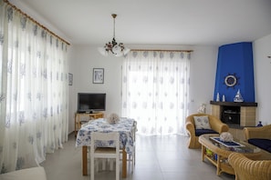 Interior - Magnificent sea view villa with large garden, a few steps from the sea (Gallipoli)