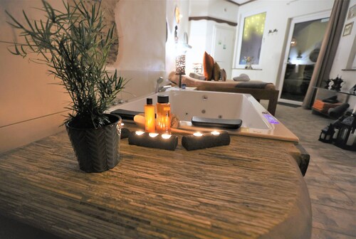 Wellness-loma-asunto, jossa on yli 60 kattavaa palvelua - maaginen paikka