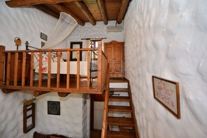 1 bedroom, in-room safe, WiFi