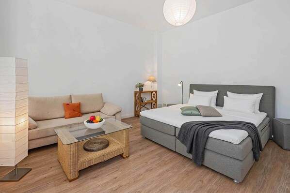1 chambre, fer et planche à repasser, Wi-Fi gratuit