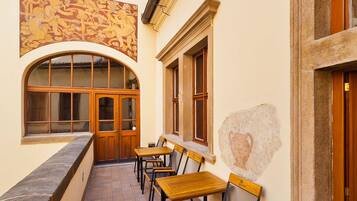 Deluxe-lejlighed | Terrasse/gårdhave